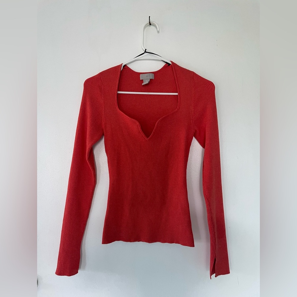 Red H&M sweater NWOT